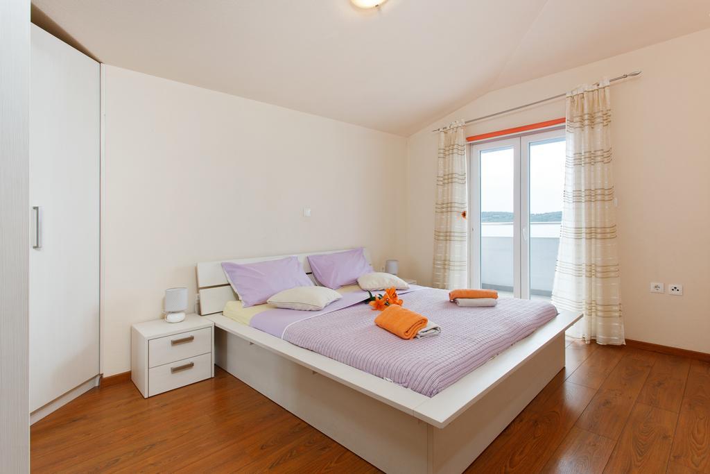 Apartment Gold Trogir Habitación foto
